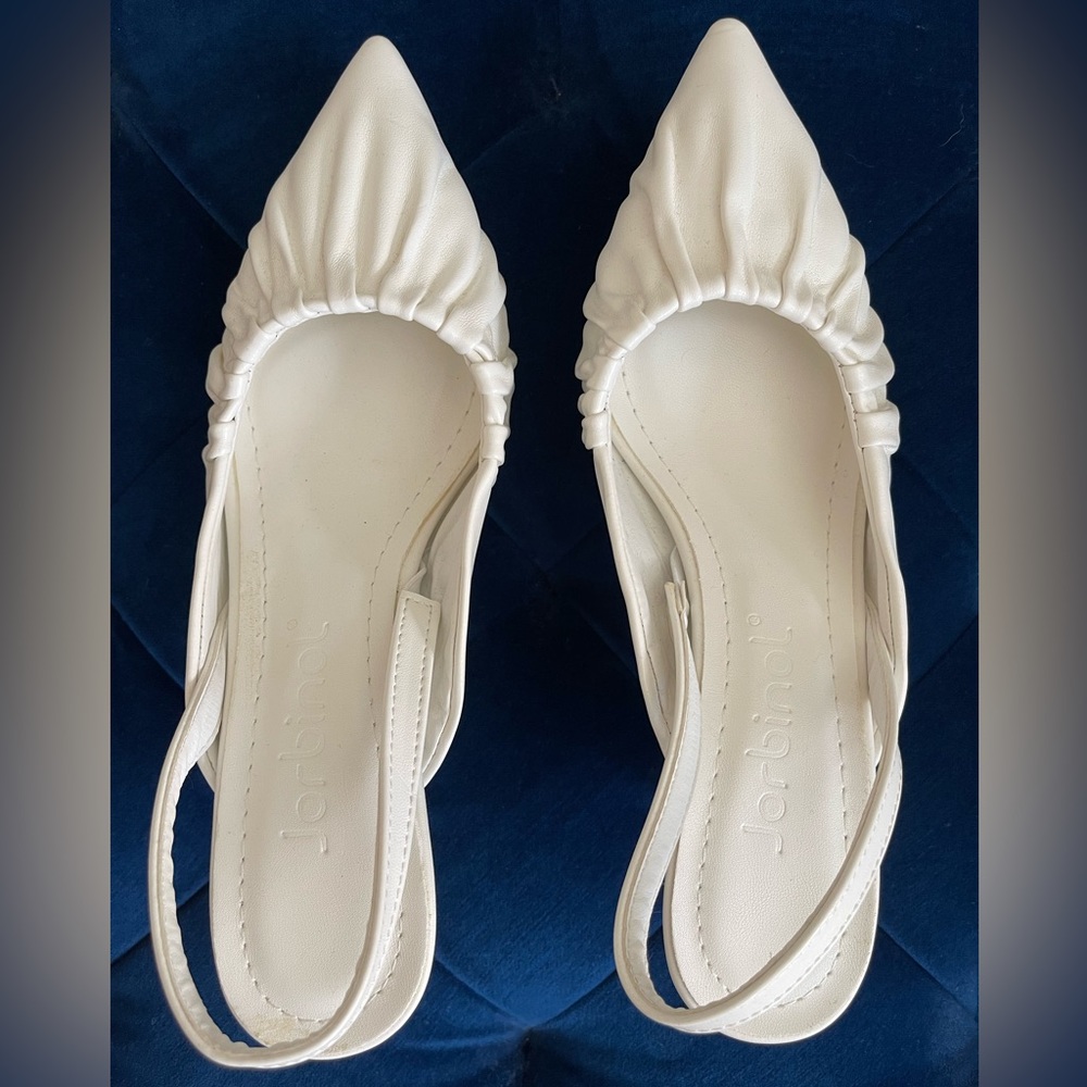 Foreign Brand, White Color, Size: 6.5